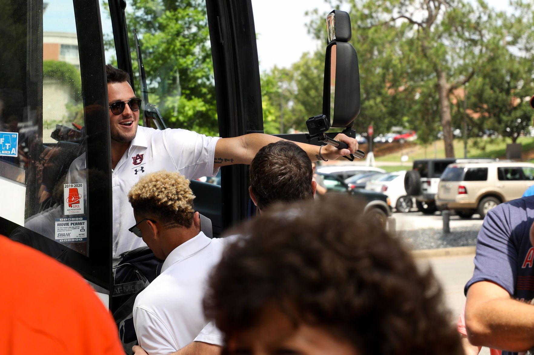 Auburn baseball departs for College World Series in Omaha
